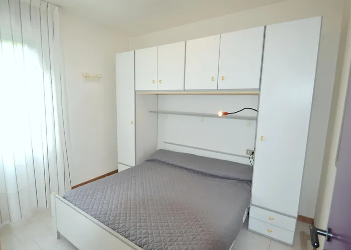 Apartman Charming Flat Just Steps Away From The *