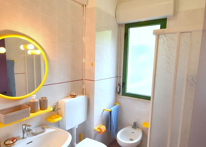 Charming Flat Just Steps Away From The * Bibione