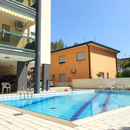 Charming Flat Just Steps Away From The