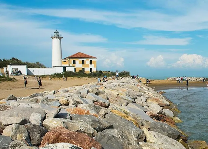 Charming Flat Just Steps Away From The Bibione